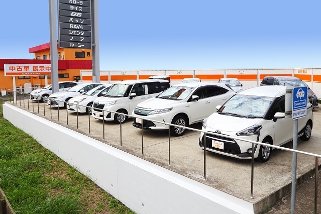 八日市場店U-Car展示場