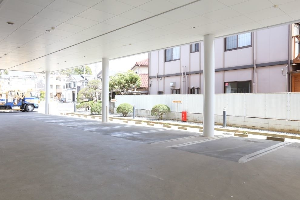 十余二店,お客様駐車場