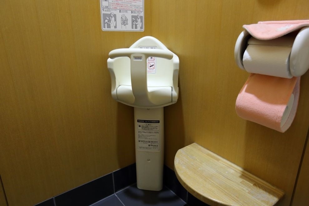 千葉ニュータウン店,子供用イス