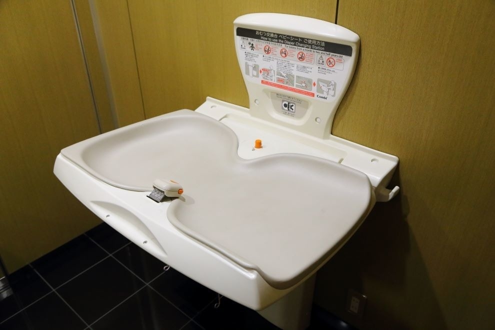 勝田台店,オムツ替え台