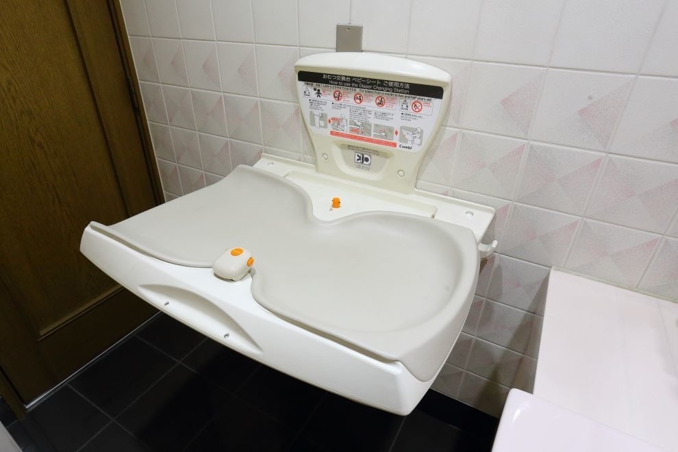 新港マイカ,オムツ替え台