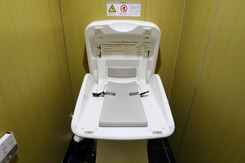 茂原マイカ,オムツ替え台