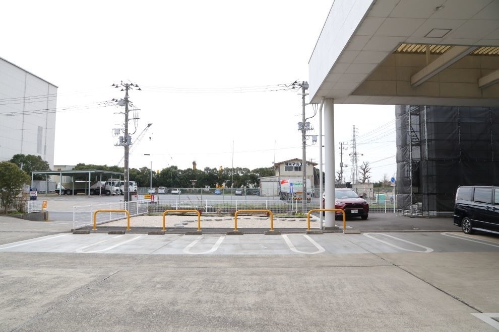 袖ヶ浦店,お客様駐車場