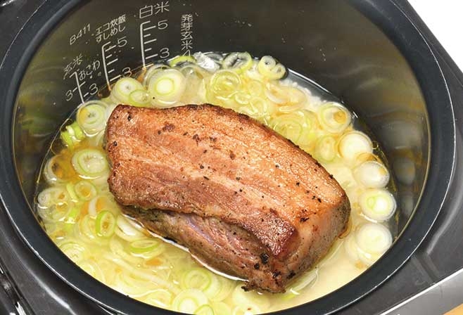 【特集】「炊飯器でねぎ塩豚バラ丼」の作り方