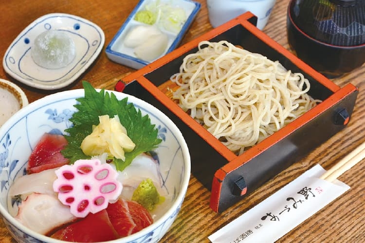 そば酒膳 あづみ野の豊洲直送海鮮丼御膳