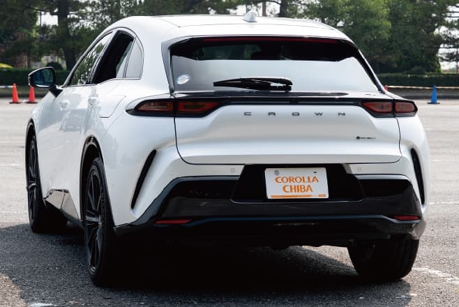 クラウンスポーツのリア