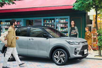 【モデル入り素材】Z（ガソリン・2WD）