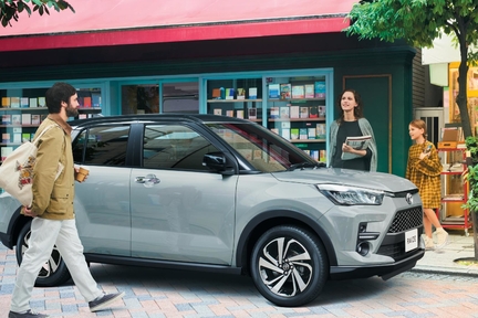 【モデル入り素材】Z（ガソリン・2WD）