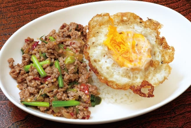 カオパッバイカパーオ　1,078円