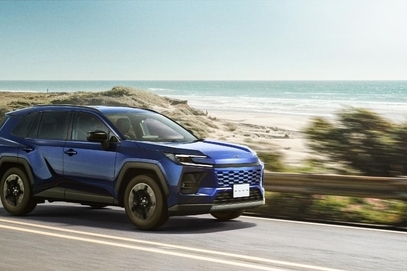 Z（ハイブリッド）