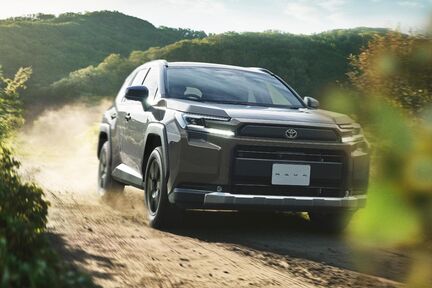 Adventure（ハイブリッド）