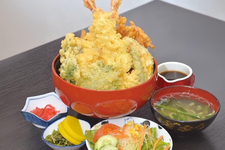 鼎 KANAEの小籠包